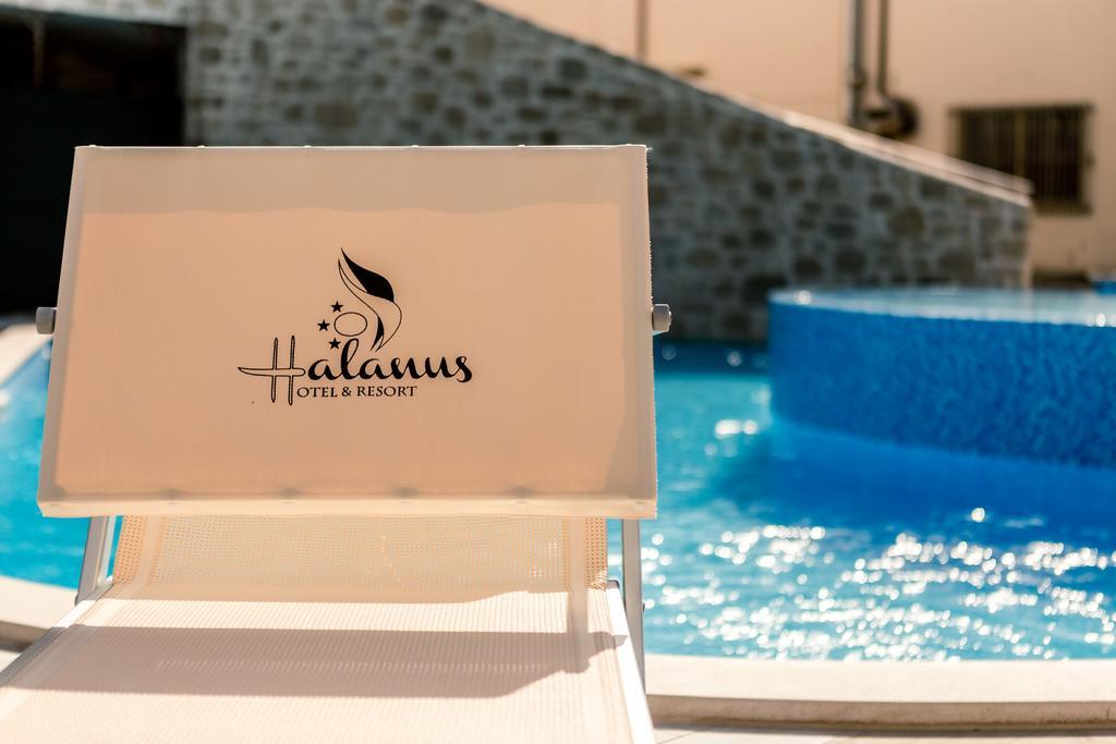 Hotel Halanus And 3*